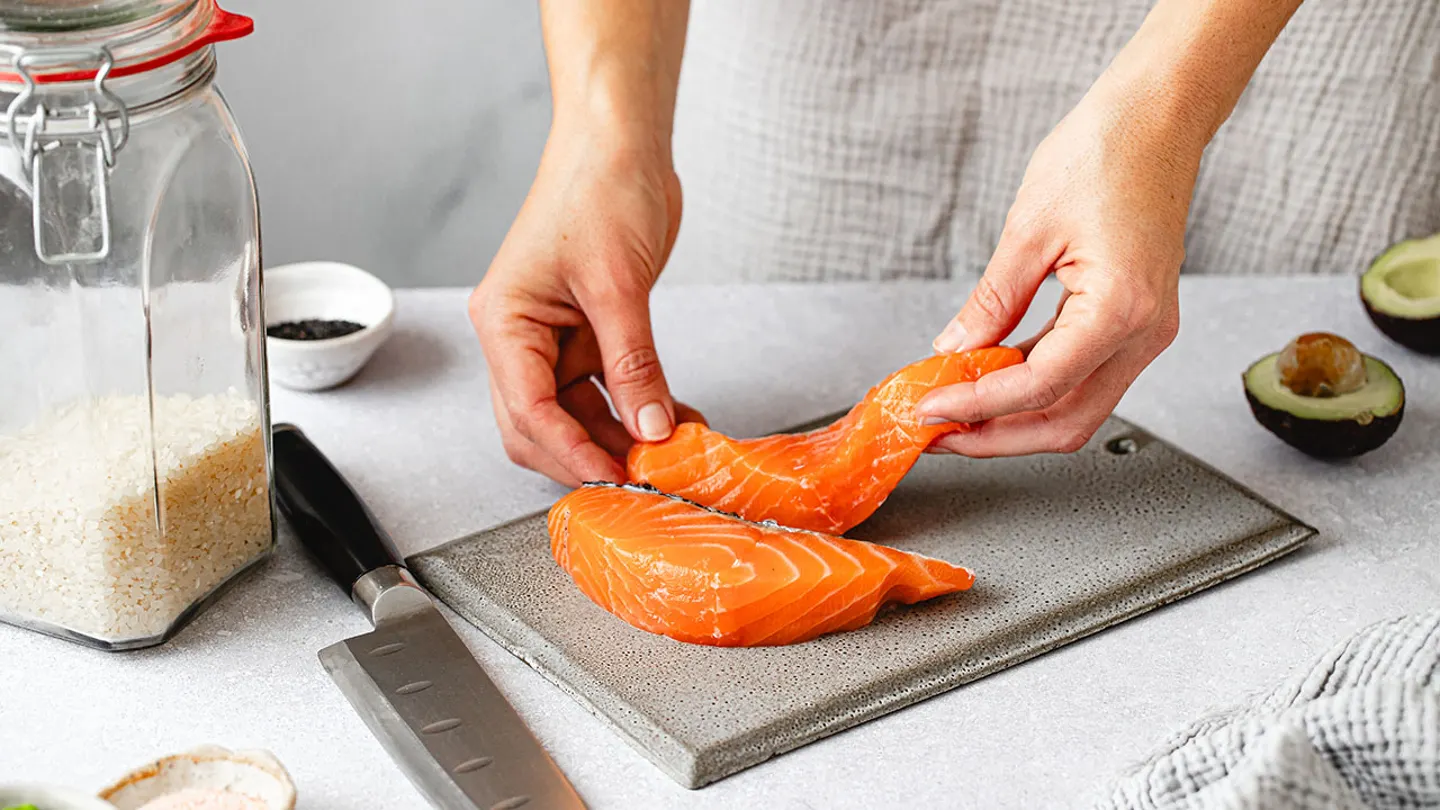 Cooking salmon omega 3s